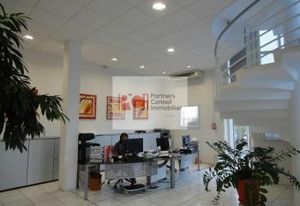 Locaux d'activités à vendre Lunel - Proche A9 et centre-ville