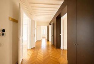 Location bureaux Paris 8 - Proche stations Miromesnil, Saint-Augustin, Saint-Philippe du Roule