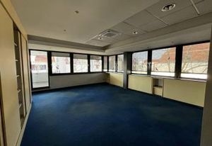 Vente bureaux Colmar - Dernier étage avec terrasse et parkings