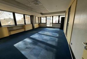 Vente bureaux Colmar - Dernier étage avec terrasse et parkings