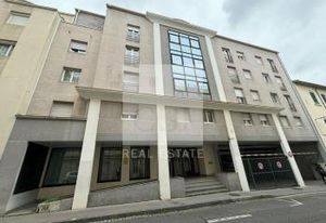 Vente bureaux Lyon 9 - Proche gare TER Gorge de Loup et métro