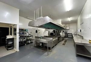 Location bâtiment agroalimentaire L'Isle-sur-la-Sorgue - Proche autoroute