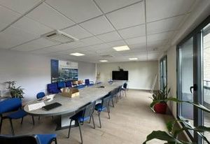 Location bureaux Dijon centre-ville - Tramway au pied de l'immeuble