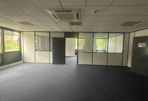 Location bureaux Oberhausbergen - Proche Strasbourg, accès rapide A4/A35