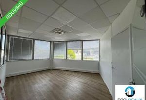 Location bureaux Chantilly - Proche N104 et gare SNCF