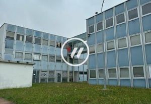 Vente ensemble bureaux et entrepôts Garges-lès-Gonesse - Proche A1 et RER D