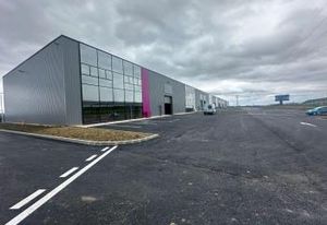 Locaux d'activité à louer Chartres - Proximité A11 et centre-ville