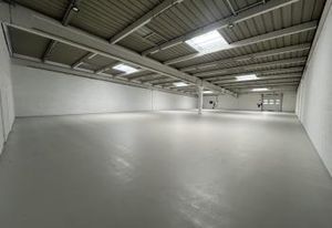 Locaux d'activités à vendre Maurepas - Proche Trappes et N10