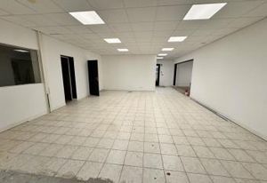 Local d'activité à louer La Riche - Proche périphérique Tours
