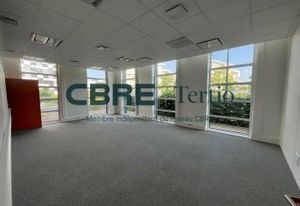Location bureaux Tours - Proche tramway, rocade et autoroute A10