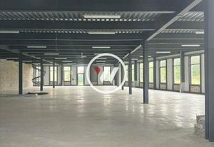 Bâtiment indépendant à vendre Tremblay-en-France - Proximité A104, A1, A3