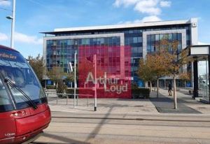 Bureaux à louer Clermont-Ferrand - Proche tramway et autoroutes