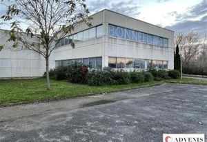 Bâtiment d'activité à vendre Bordeaux - Proximité rocade et visibilité commerciale