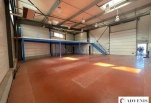 Local d'activité à louer Yvrac - Accès N89 sortie n°2