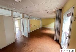 Vente bureaux Bordeaux centre Caudéran - Proche commerces et transports