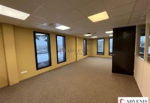 Location bureaux Pessac - Proche rocade, bus et tramway