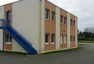 Bureaux à louer Saint-Agathon - Proche RN 12 et commerces