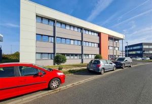 Location bureaux Plérin - Proche RN12 et bus TUB