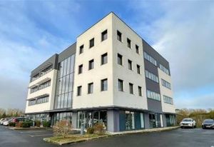 Location bureau Plérin - Proche RN12, bus et Saint-Brieuc
