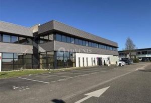 Location bureaux Niederhausbergen - Proximité autoroute A4 et bus