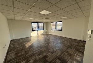 Location bureaux Geispolsheim - Proximité axes routiers et bus