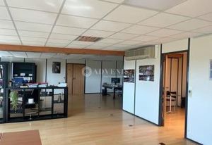 Local d'activité à louer Sonzay - Proche Tours et axes autoroutiers