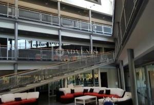 Location bureaux Saint-Cyr-sur-Loire - Proche périphérique et bus