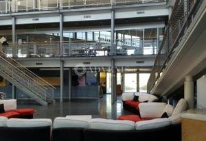 Location bureaux Saint-Cyr-sur-Loire - Proche périphérique et bus
