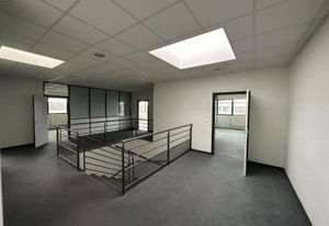 Location bureaux Niederhausbergen - Proche autoroute A4 et bus
