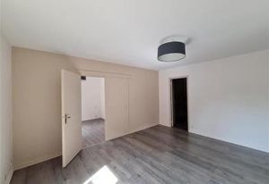 Bureau à louer Lamballe - Centre-ville, accès RN12