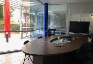 Bâtiment d'activités à vendre La Ville-aux-Dames - Proche A10 et TGV