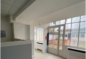 Location bureaux Versailles - Proximité gare Rive Droite et Rive Gauche