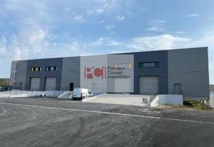 Locaux d'activités à louer Nîmes - Proximité A9 et A54