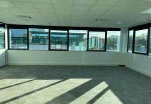 Location bureaux Villeneuve-la-Garenne - Proche Quais de Seine, Tram T1 et RER