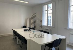 Location bureaux Bordeaux Triangle d'Or - Proche Tram et bus