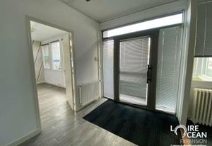 Location bureaux Nantes Est - Proche bus et tram