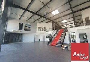 Bâtiment indépendant à vendre Malataverne - Proche A7 et RN7