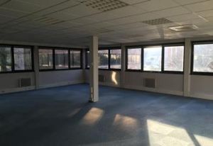 Location bureaux Saint-Avertin - Proche autoroute