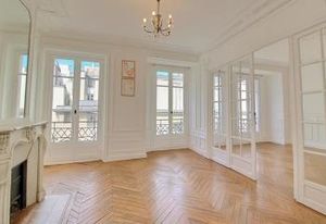 Location bureau Paris 9 - Proche gare Saint-Lazare et Opéra