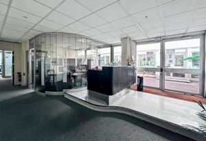 Bureaux à louer Paris 12 - Proche Métro Nation et Place de la Nation