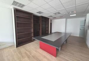 Location bureaux Perpignan - Avenue passante, proche autoroute et gare