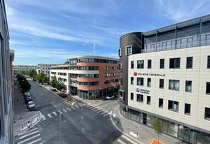 Location bureaux Reims - Proche gare TGV et autoroute A4