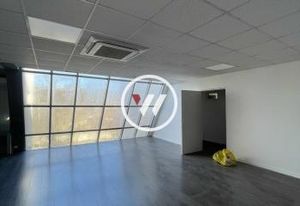 Location bureaux Aubagne - Proche A50 et bus
