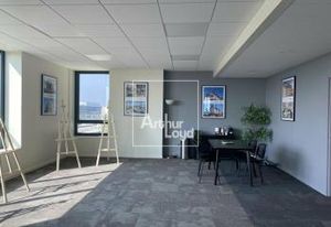 Bureaux à vendre Melun - Proche gare, RER, bus et vélo