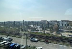 Location bureaux Melun - Gare, RER, bus, vélo et T-ZEN2