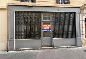 Local commercial à louer Paris 15 - Double accès rue