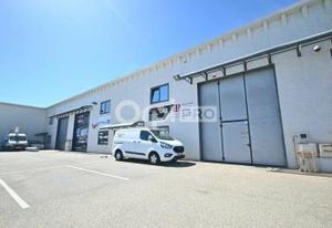 Local d'activité à louer Meyzieu - Proximité A432 et A42