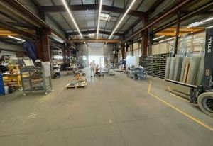 Bâtiment industriel à louer Saintes - Proximité A10 et RN137