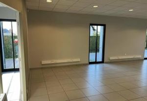 Location bureaux Veigné - Proximité D910 et Chambray-lès-Tours