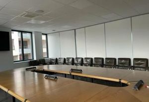 Location bureaux Reims - Proche gare TGV et 20 places de parking